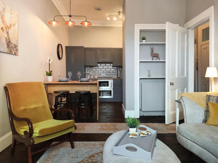 Beautiful Georgian New Town 2 Bed Apartment 에든버러 외부 사진