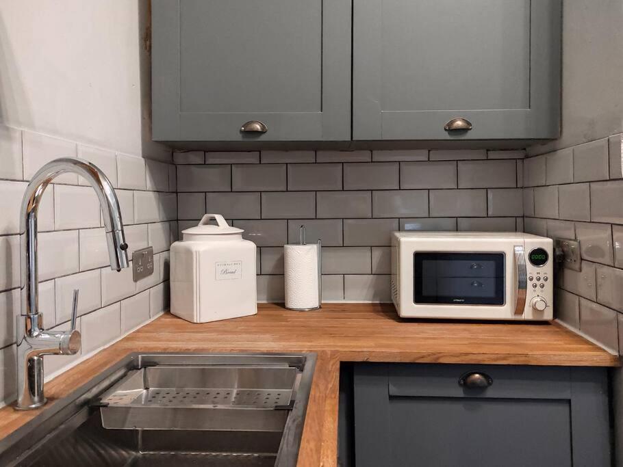 Beautiful Georgian New Town 2 Bed Apartment 에든버러 외부 사진