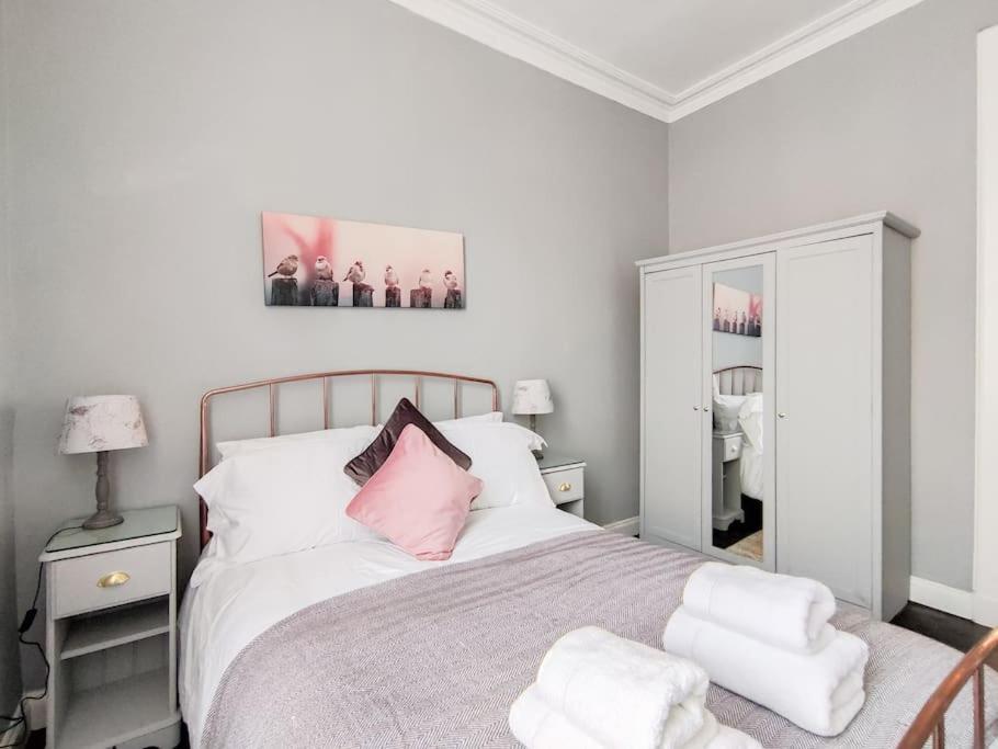 Beautiful Georgian New Town 2 Bed Apartment 에든버러 외부 사진